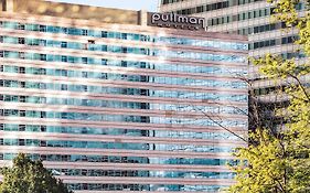 Pullman Paris La Defense Hotel